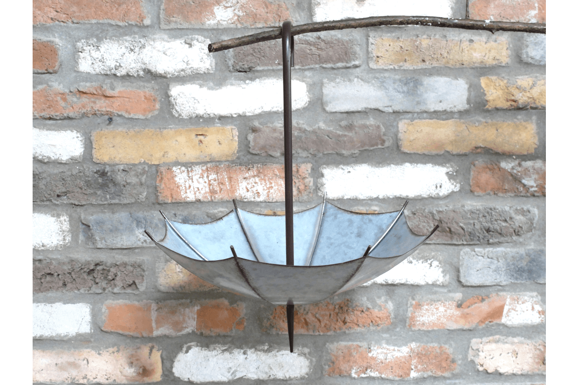 Rustic Metal Umbrella Bird Feeder – Vintage Garden Decor