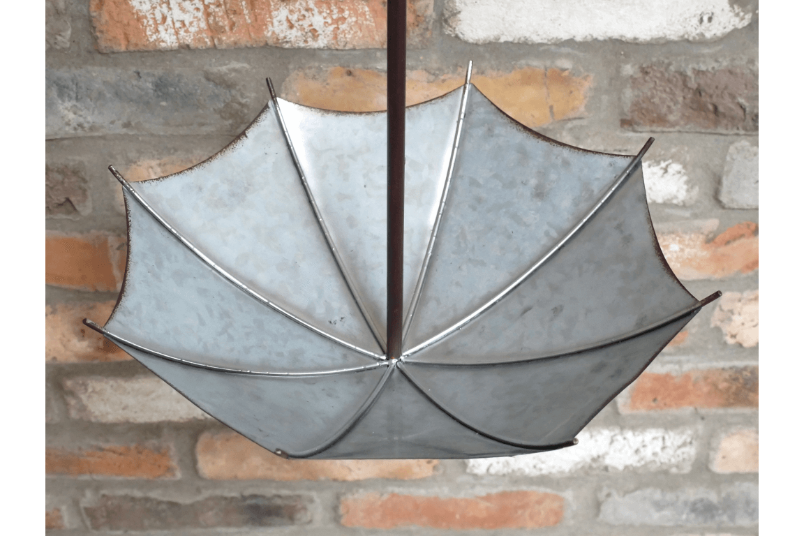 Rustic Metal Umbrella Bird Feeder – Vintage Garden Decor