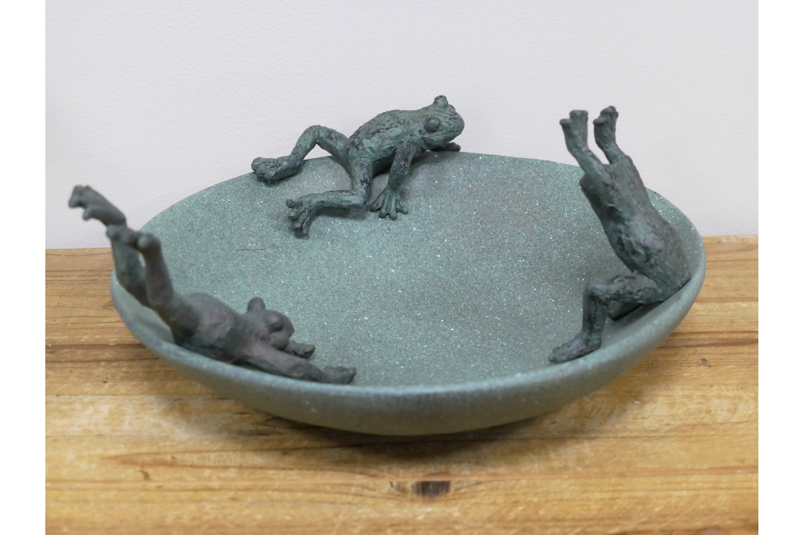 Whimsical Garden Bird Feeder or Bath with Playful Frog Design