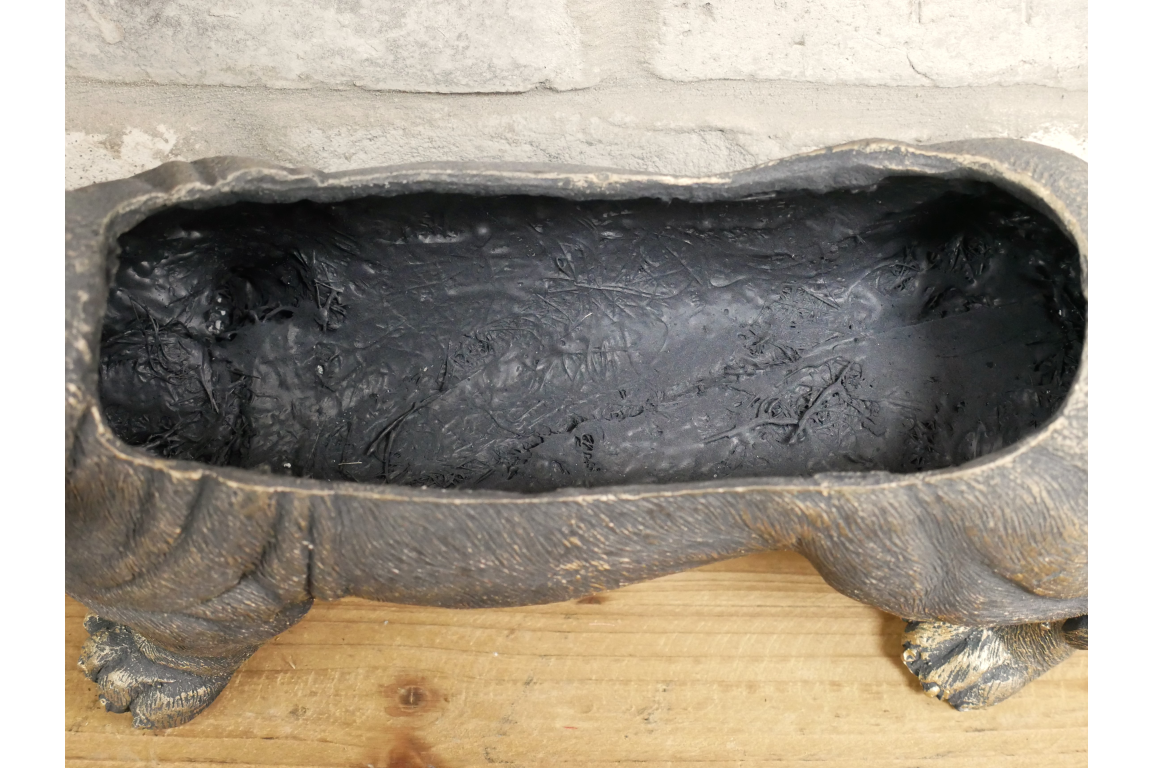 Dachshund Dog Planter – Decorative Indoor & Outdoor Plant Pot