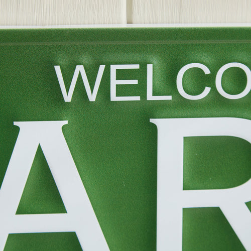 Green Metal "Welcome to Our Garden" Sign – Outdoor Garden Wall Plaque