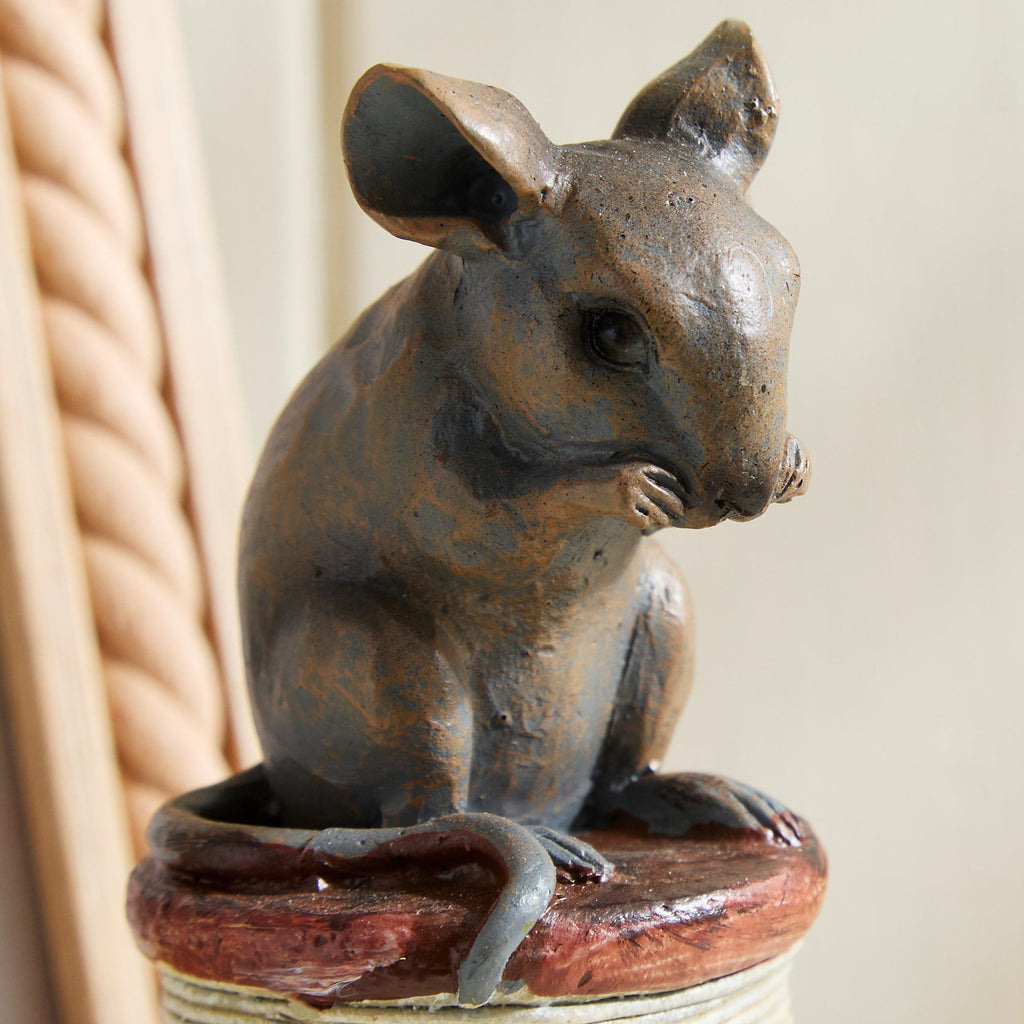 Charming Polyresin Mouse on Spool Ornament – Rustic Home Decor